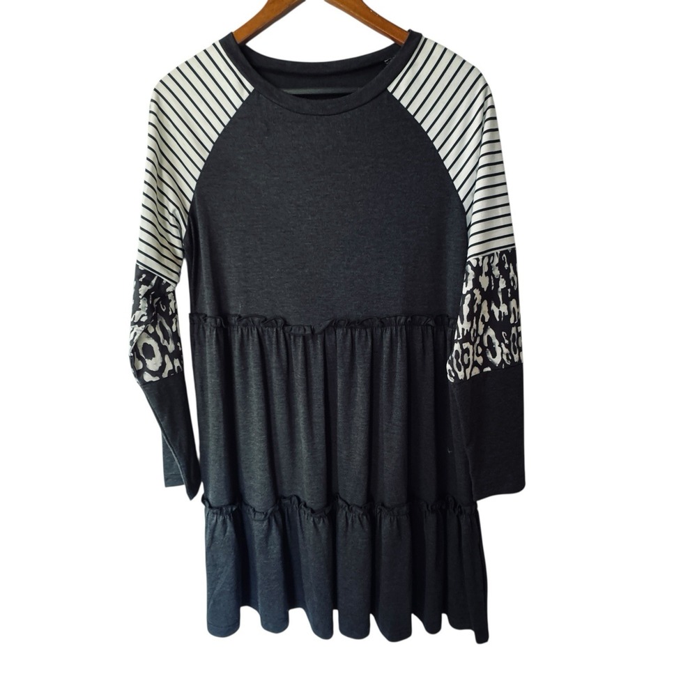 Women's‎ Small Tiered Babydoll Tunic Top Black Raglan Sleeves Stripe Leopard
